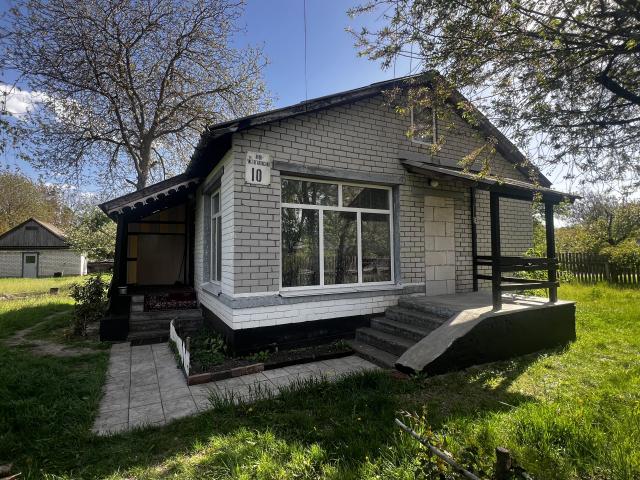 Продаж 3 кім будинку в селі Ярешки 1986 рік побудови