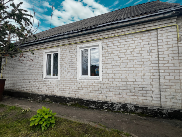 Продам 5 кім будинок в Яготині в гарному районі