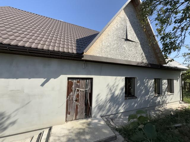 Продажа 4ком дома в Яготине, 90м2