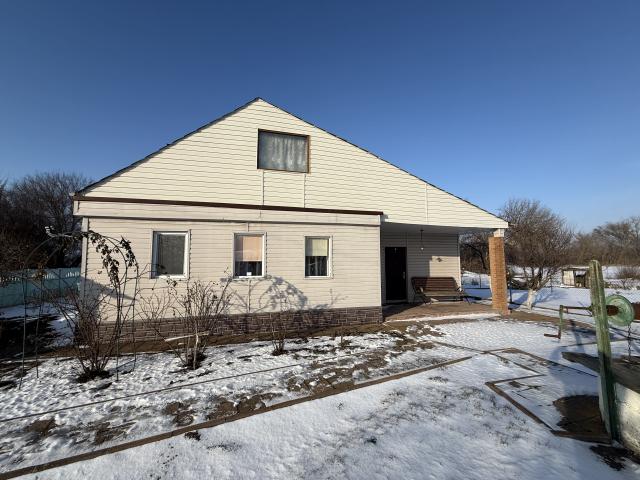 Будинок з ремонтом в селі Нова Оржиця 80 м2, 4 кімнати