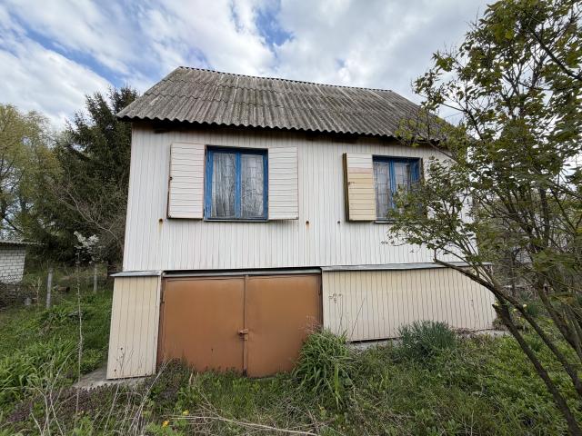 Продажа дачи у озера в селе Садовое 50 м2.