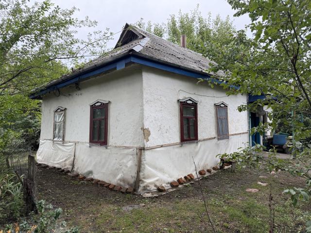Продаж бюджетного будинку в селі Жоравка 50 м2