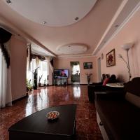 Будинок в м. Березань, 220 м2, ремонт, озеро, баня, ліс