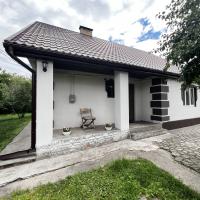 Капітальний будинок в місті Яготин - 5 кімнат, ремонт, утеплений, сад