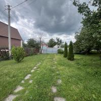 Капітальний будинок в місті Яготин - 5 кімнат, ремонт, утеплений, сад