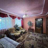 Продам 3 кімнатний цегляний будинок в Березані (пів будинку)