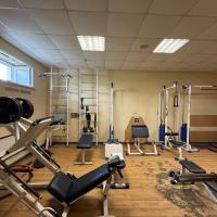 Продаж спортивно-оздоровчого комплексу в центрі  міста Яготин