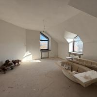 Продажа дома в с. Бзов с собственным озером