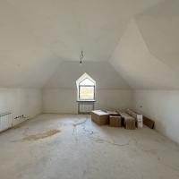 Продажа дома в с. Бзов с собственным озером