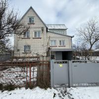 Продаж капітального будинку в селищі Баришівка