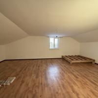 Продаж капітального будинку в селі Бобрик