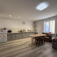 Продаж капітального будинку в селі Бобрик