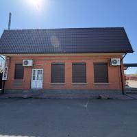 Продаж капітального магазину в місті Яготин 280 м2