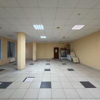 Продаж капітального магазину в місті Яготин 280 м2