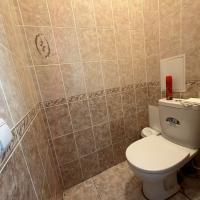 Продаж капітального магазину в місті Яготин 280 м2