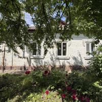 Продаж 3 кім будинку з великою ділянкою в місті Яготин 78 м2