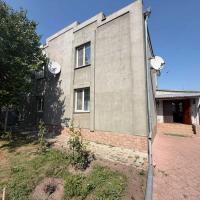 Продаж капітального будинку в м. Яготин 192 м2