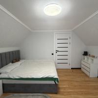 Продаж 5 кімнатного будинку з ремонтом в селищі Баришівка (Пасічна) 96 м2