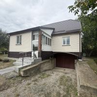 Продаж 5 кімнатного будинку з ремонтом в селищі Баришівка (Пасічна) 96 м2
